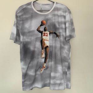 Jordan Fly Over Men’s T-Shirt Sz: L White/Gym Red